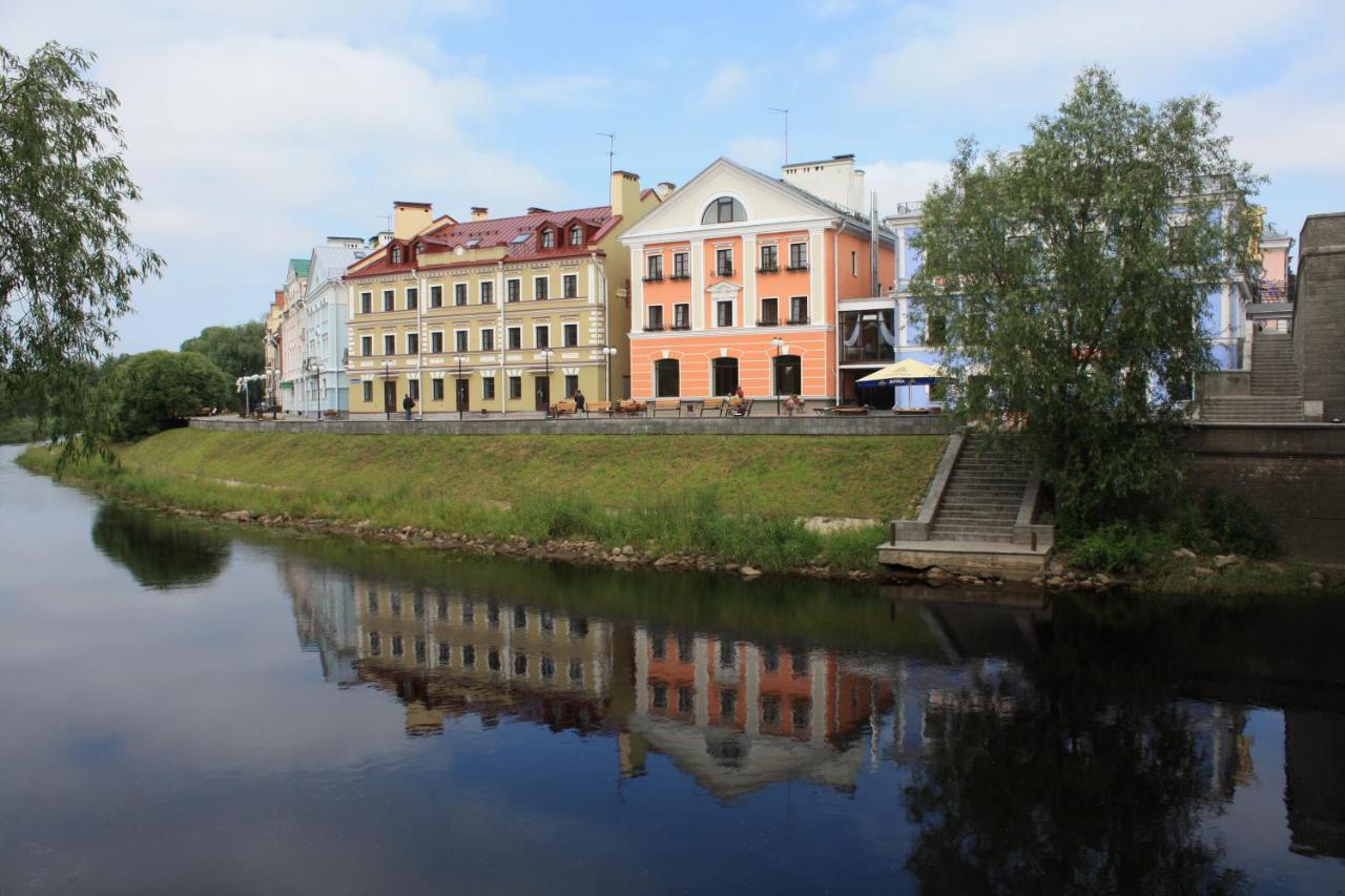 Golden Embankment Hotel Pskov Luaran gambar